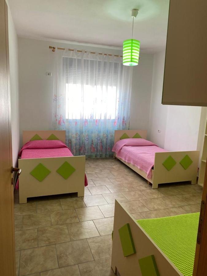 Agaraj Apartament Орикум Экстерьер фото