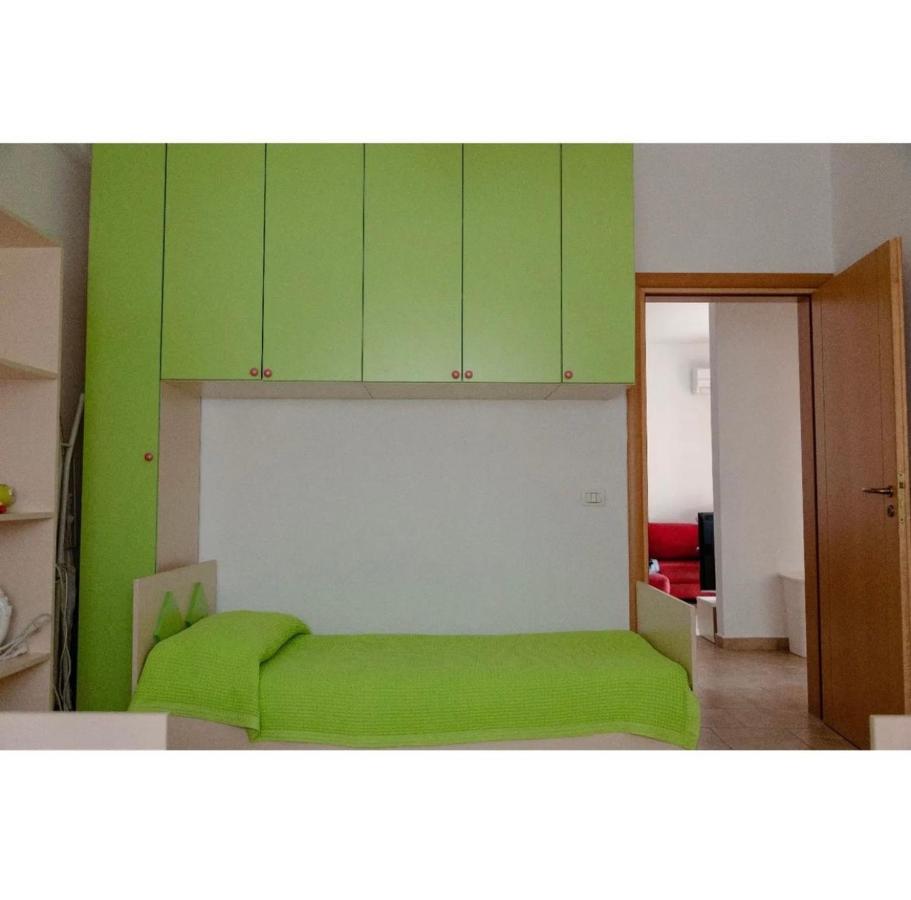 Agaraj Apartament Орикум Экстерьер фото